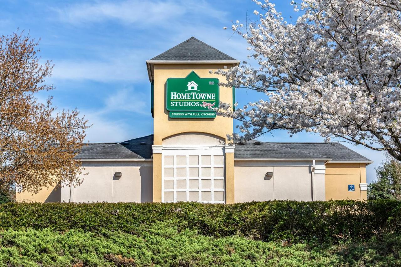 נורקרוס Hometowne Studios By Red Roof Atlanta Ne - Peachtree Corners מראה חיצוני תמונה